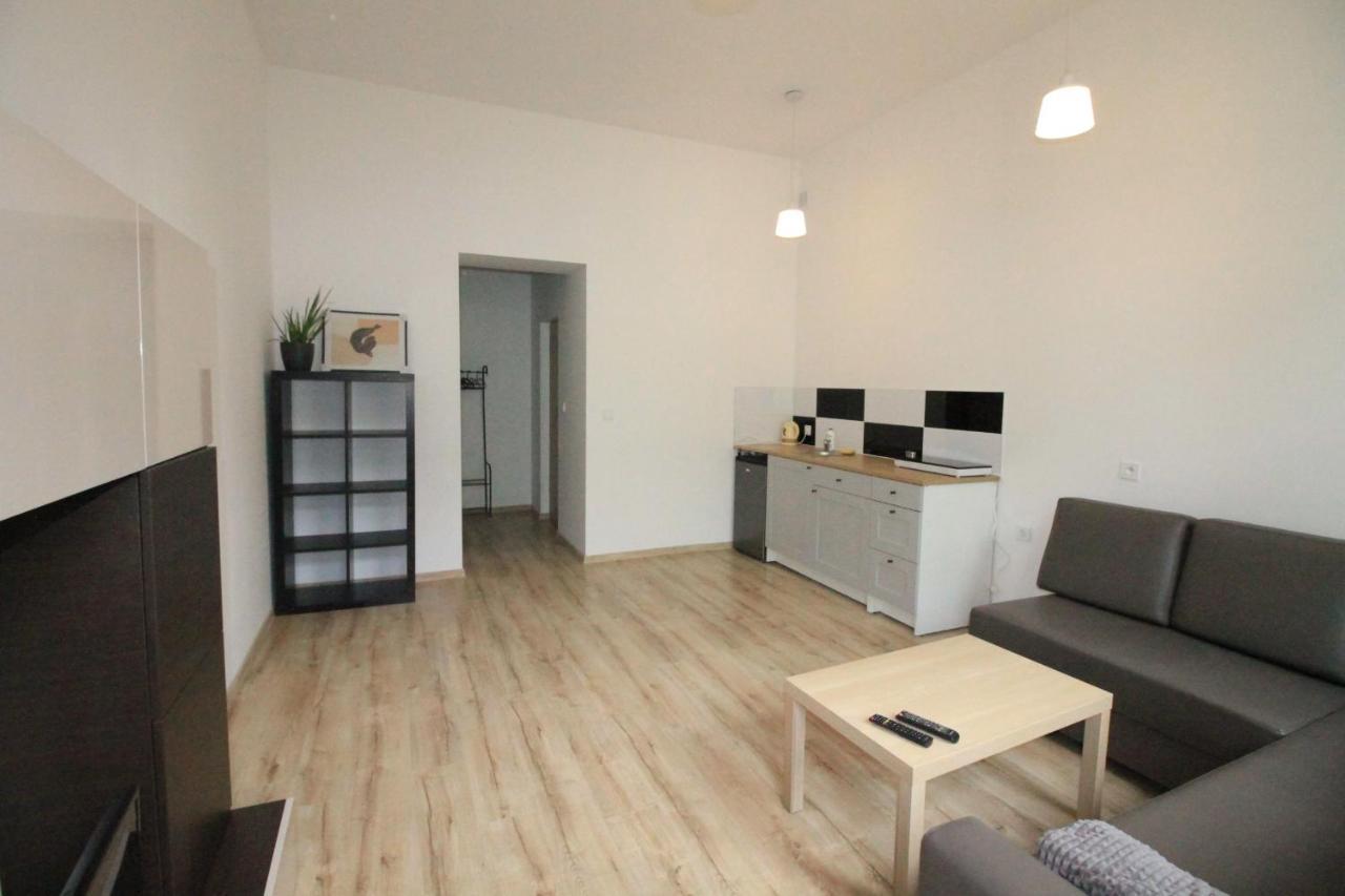 Ali4 Apartment Сосновец Екстериор снимка